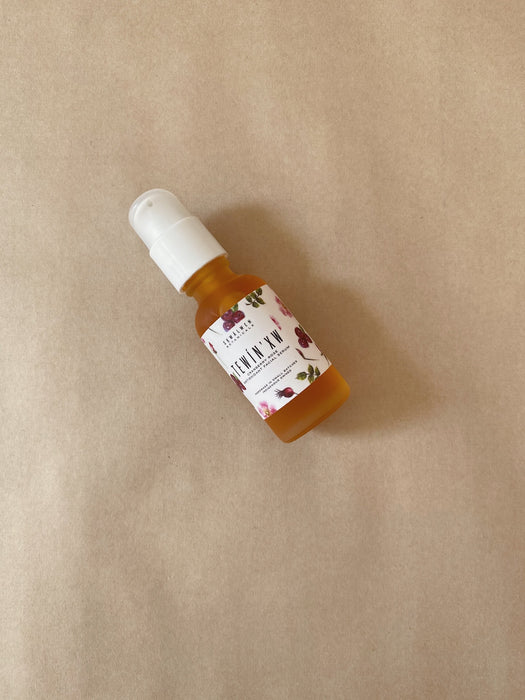 Skwálwen Botanicals Tewín'xw Cranberry Rose Antioxidant Facial Serum