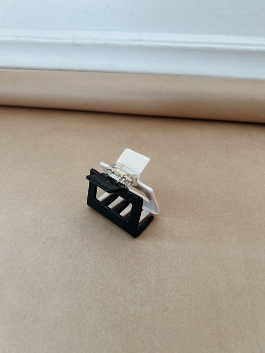NAT + NOOR Two Tone Hair Clip